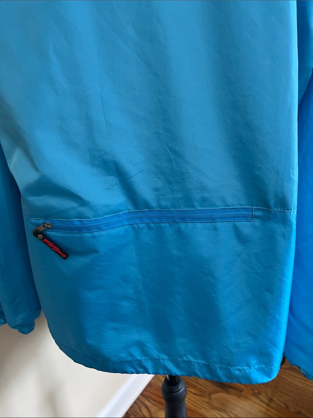 F.H. David Unisex Hooded Sky Blue Packable Windbreaker Jacket - Picture 5 of 9